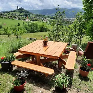 Les Coteaux De Planeze, Pour 2, 3 Ou Famille Nombreuse 2 Adultes 5 Enfants Et Jeunes Habitación en casa particular